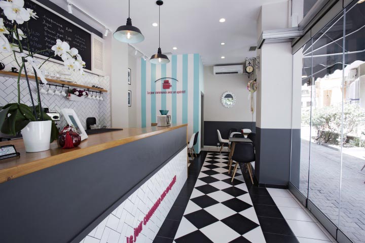 【愜意】國外30平米清新時(shí)尚咖啡館裝修實(shí)...